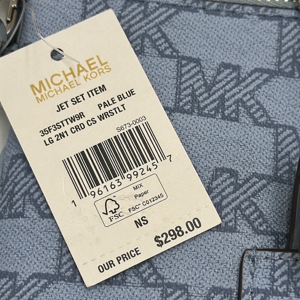 MICHAEL KORS JET SET ITEM LG 2 in 1 CARD CASE & WRISTLET Pale Blue NWT - Picture 16 of 16